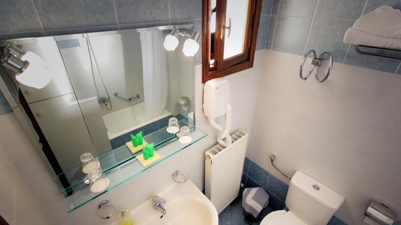Vateri Hotell Límni Eksteriør bilde