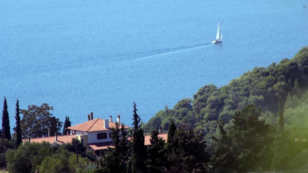 Vateri Hotell Límni Eksteriør bilde